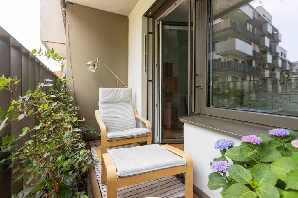 Dream Apartment - Central And Quiet With Ac And Free Parking Garage Vienna Exterior photo