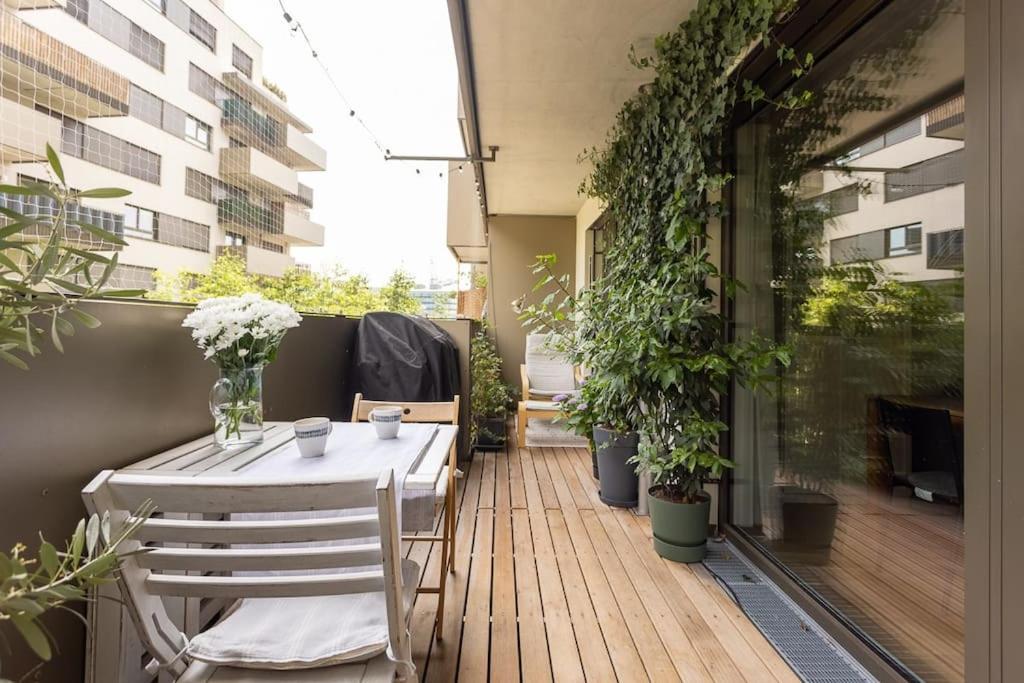 Dream Apartment - Central And Quiet With Ac And Free Parking Garage Vienna Exterior photo