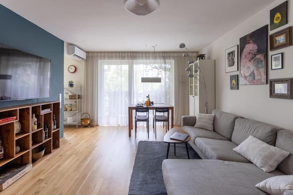 Dream Apartment - Central And Quiet With Ac And Free Parking Garage Vienna Exterior photo