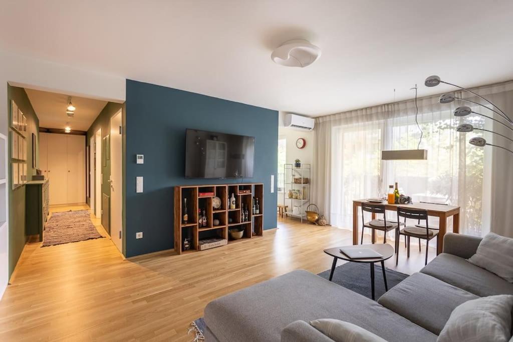 Dream Apartment - Central And Quiet With Ac And Free Parking Garage Vienna Exterior photo